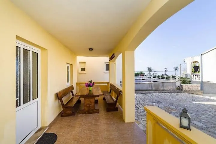 Apartmani Perinic Vrsi