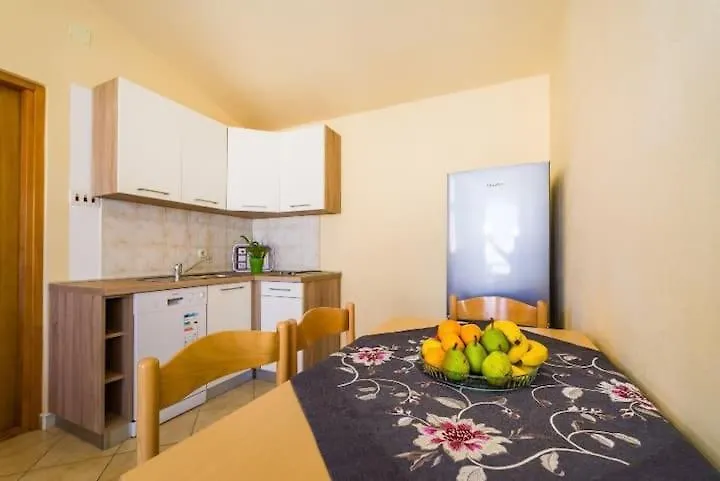 Apartmani Perinic Vrsi 0*,