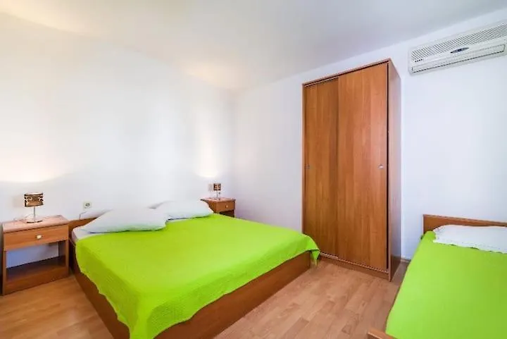 Apartmani Perinic Vrsi