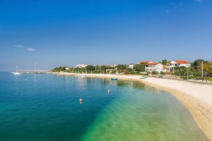 Apartmani Perinic Vrsi 0*,